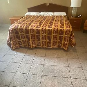 King Room Spa Bath